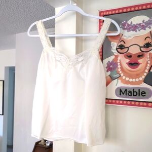 Vintage Olga LINGERIE Camisole Sz M Nylon & Lace Style # 925 White